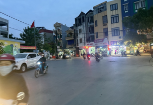 Nhà Gia Quất - Ngõ rộng nhất khu - 2 oto tránh - mặt tiền 4.1M